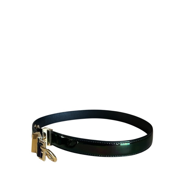 RARE Givenchy Antigona Oil Slick Iridescent satchel crossbody bag RETAIL 5,000 - Picture 10 of 13